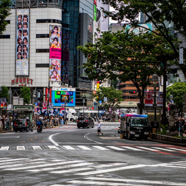 デジタル画をエモくするって… ＆ 梅雨入り直後の雨が降らなかった日に渋谷から新宿までを歩いて撮った（2）