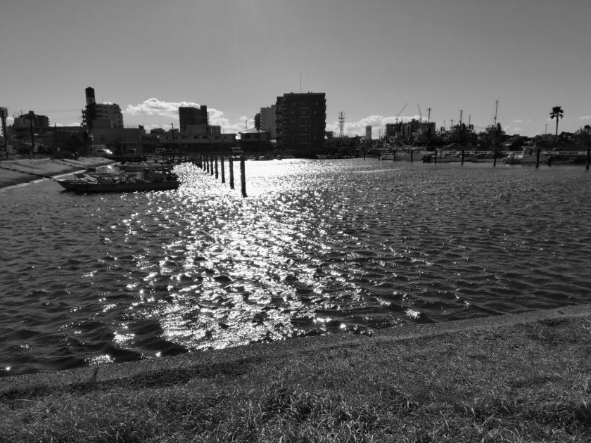 モノクロ散歩54