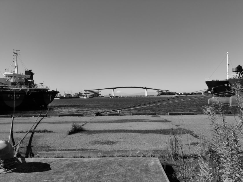 モノクロ散歩64